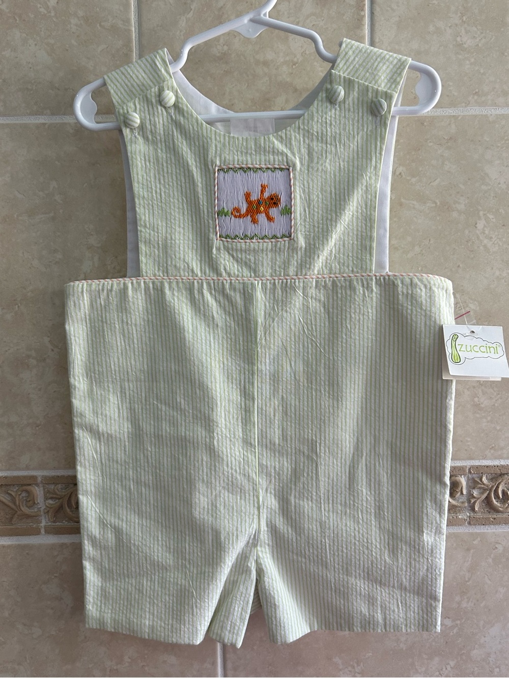 Zuccini smocked gecko Jon Jon NWT
